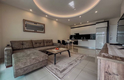 Kargicak Apartment | Stylish 1+1 Condo with Unbeatable Amenities!