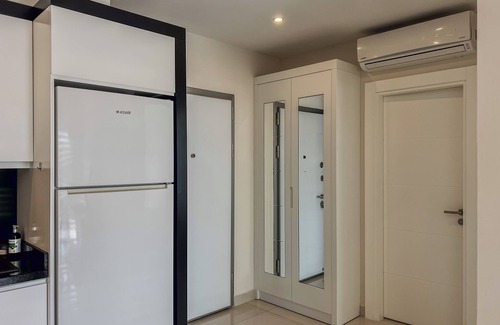 Kargicak Apartment | Stylish 1+1 Condo with Unbeatable Amenities!