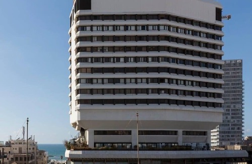 Tel Aviv Apartment | Stylish 1BR Flat for 4 PPL in Allenby by HolyGuest
