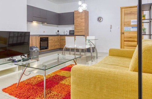 St. Andrew's Apartment | Stylish 1BR home with full amenities in Swieqi!
