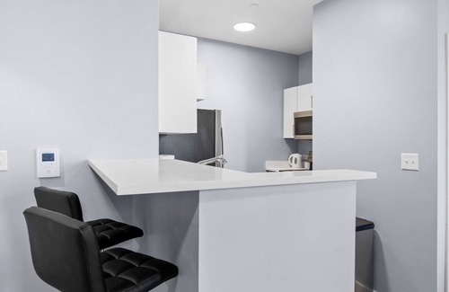Everett Apartment | Stylish 1BR Near Encore 8727