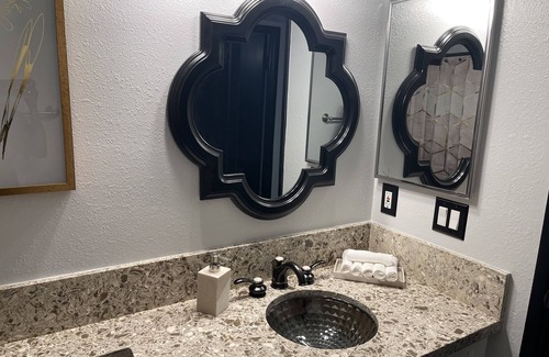 Yorba Linda Condo | Stylish 2 bdrm Condo w/fireplace. Lux King Suite.