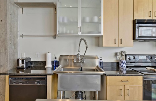 The Gulch Condo | Stylish 2 Bedroom in the Gulch