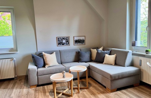 Seevetal Apartment | Stylish 2 rooms/kitchen/bathroom HVV connection from Hittfeld station: 15 min. to HH-Hbf.