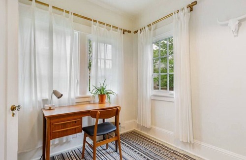 Ladd's Addition House | Stylish 2BR in Historic SE Ladd's Addition