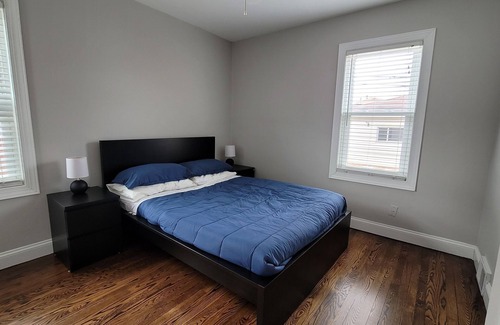 Milwaukee Apartment | Stylish 3-bd place with back yard & free parking