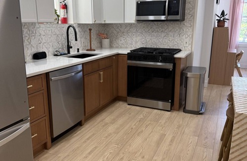 Montclair Apartment | Stylish 3BR Duplex in Montclair | Sleeps 6 | Near NYC Transit