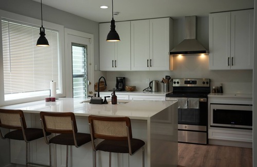 Forest Glen House | Stylish 3BR Silver Spring 5-min walk to Metro