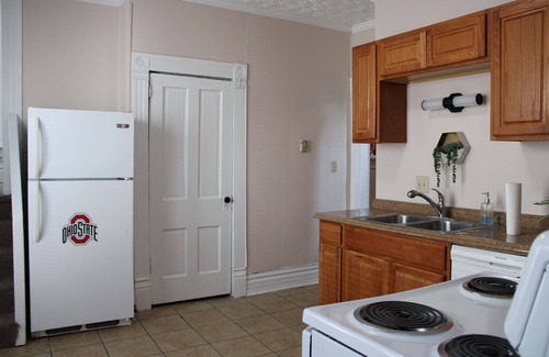Weinland Park Apartment | Stylish 5-Bedroom Home in the heart of OSU