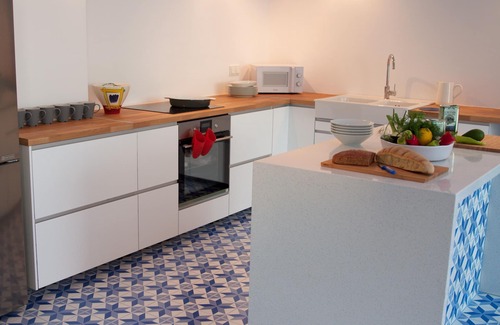 Agios Vasileios Villa | Stylish and contemporary 3 bedroom villa, with large pool, sea views + fast wifi