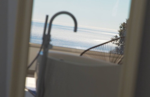 Agios Vasileios Villa | Stylish and contemporary 3 bedroom villa, with large pool, sea views + fast wifi