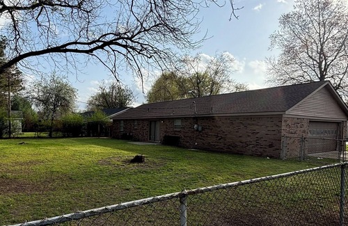 Blytheville House | Stylish and cozy fully renovated 3BR house near shops and dining in Blytheville.