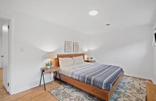 Pittsburgh Apartment | Stylish and Modern 2Bdr Apartment in Millvale/Lawrenceville