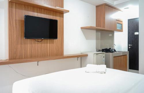 Ciputat Apartment | Stylish and Posh Studio Baileys Apartment By Travelio