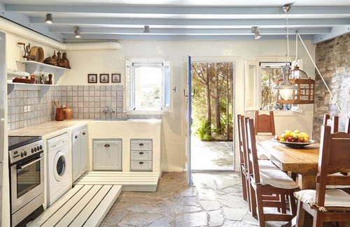 Tinos Town House | Stylish and traditional cycladic house