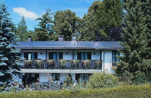 Gmain Apartment | Stylish apartment with mountain view (St2)/Steilhofweg. 50 sqm, 1 bedroom