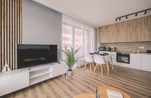 Mlyniska Apartment | Stylish Apartment by Gdańsk Shipyard