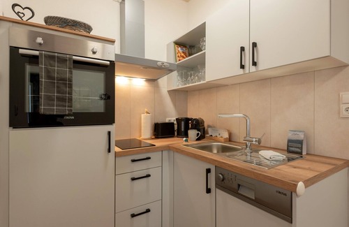 Angath Apartment | Stylish apartment in an idyllic location