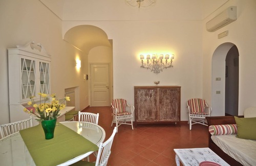Minori Apartment | Stylish Apartment - Minori