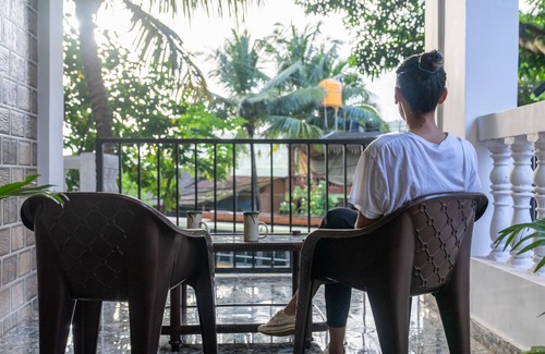 Siolim Apartment | Stylish apartment on Goa's most happening stretch, bang on the Chapora River,