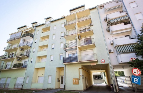 Osijek Apartment | Stylish Apartments with Osijek - Standard Studio