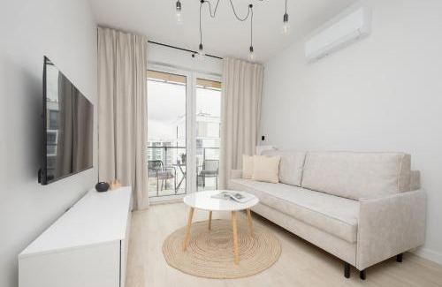 Ursus Apartment | Stylish Apartments with Parking by Noclegi Renters