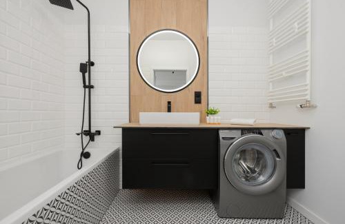 Ursus Apartment | Stylish Apartments with Parking by Noclegi Renters