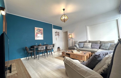 Palaio Faliro Apartment | Stylish Apt in Paleo Faliro 300m from the beachn