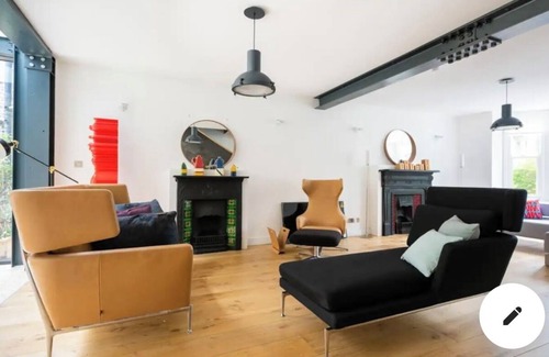 Notting Dale House | Stylish Architect Designed Home