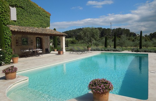 Paradou Villa | Stylish Big Country House with large heated Magnesium Pool full aircon Paradou