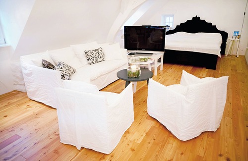 Muerlenbach Other | Stylish castle house at Bertradaburg Castle