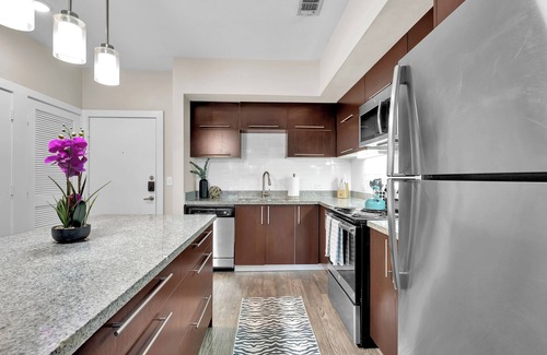 Cedar Park Apartment | Stylish Cedar Park 1BR – Pool, Gym, Walkable, Pet OK, 30 Mins from Austin