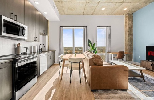 Channel District Apartment | Stylish Channelside Apt | Walk to Downtown Fun