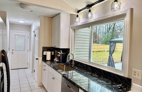 Charlotte House | Stylish, charming, & cozy 3-bedroom house in Charlotte near Carowinds & Topgolf.