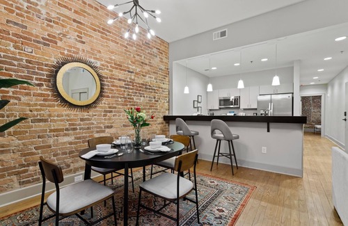 Spartanburg Apartment | Stylish City Apartment C with Patio