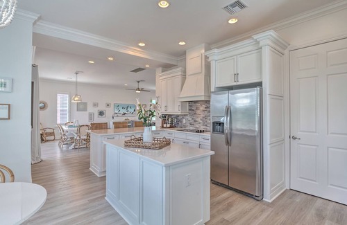 Fort Myers Beach House | Stylish Coastal Escape in the Heart of Fort Myers Beach