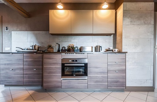 Gernrode Apartment | Stylish vacation apartment with historic charm in a lavishly renovated townhouse.