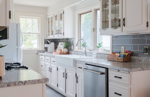 Champaign House | Stylish Family/Pet Friendly Cottage in Coveted Clark Park with Fenced In Yard