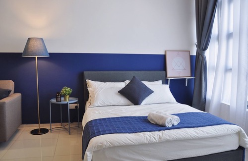 Kuala Lumpur Apartment | Stylish Fun Loft Suites near MRT KL Ekocheras