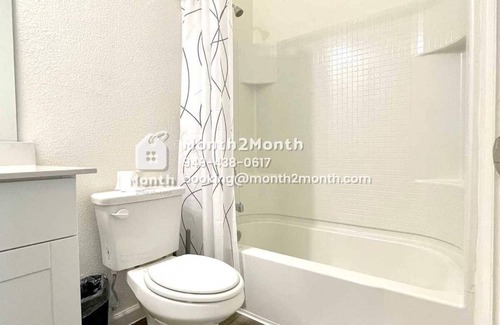 Edgecliff Village House | Stylish Haven on Glen Crossing Rd #42036