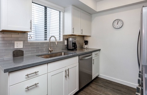 Canyon View Estates Condo | Stylish & Hip condo just steps from the pool.