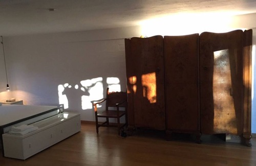 Kolokinthou Apartment | Stylish Loft 10` From Athen's Historical Centre