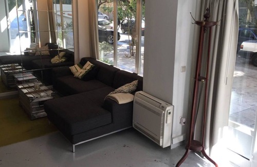Kolokinthou Apartment | Stylish Loft 10` From Athen's Historical Centre