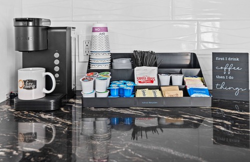 Bristol House | Stylish & Luxurious 3 BDR Home with Play Station