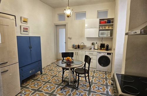 Cospicua House | Stylish Maltese Retreat with Stunning Views
