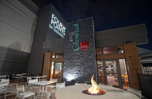 Salt Lake City Hotel | Stylish Marriott hotel with an on-site Restaurant located near the SLC Airport