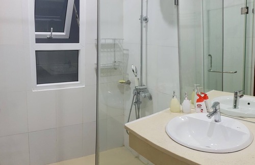 Tu Liem Apartment | Stylish Modern 3BR Apartment @ My Dinh