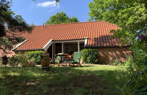 Leer House | Stylish moor cottage in East Frisia