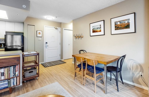 Upper Village Condo | Stylish mountain escape with easy ski access, pool, hot tub & WiFi