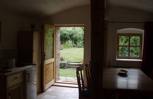 Stranny Apartment | Stylish new apartment in a farmhouse nr Prague close to a swimming lake
